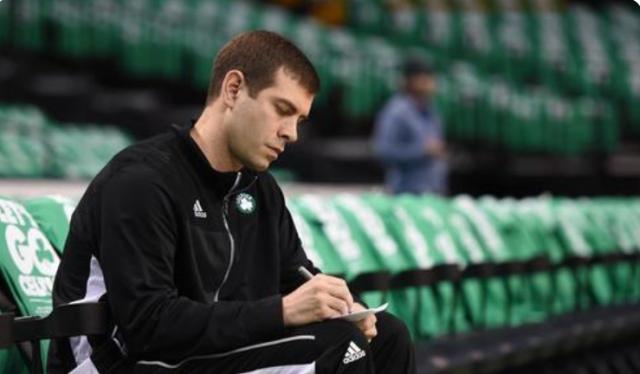 乐鱼官网-史蒂文斯：凯尔特人要打团队篮球 送走沃克不容易